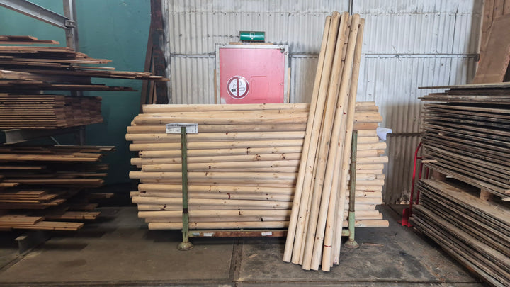 Grenen palen 2,4m