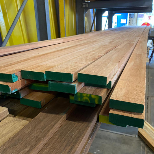 Meranti 10x75 (latten)