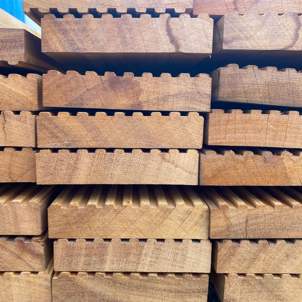 Bilinga 30x140 (vlonder)