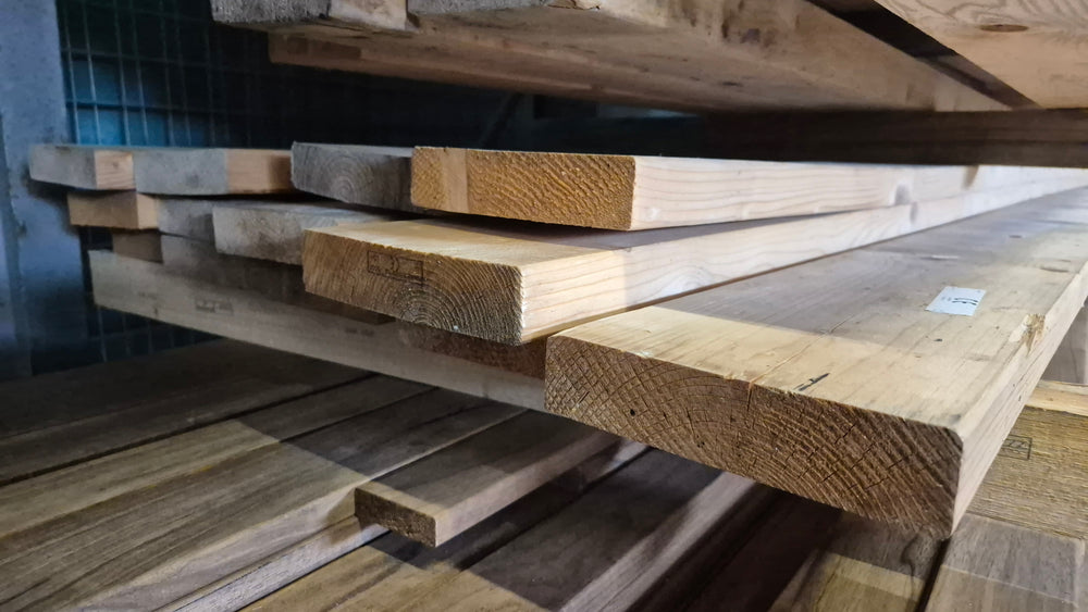 Grenen 37x166 (balken)