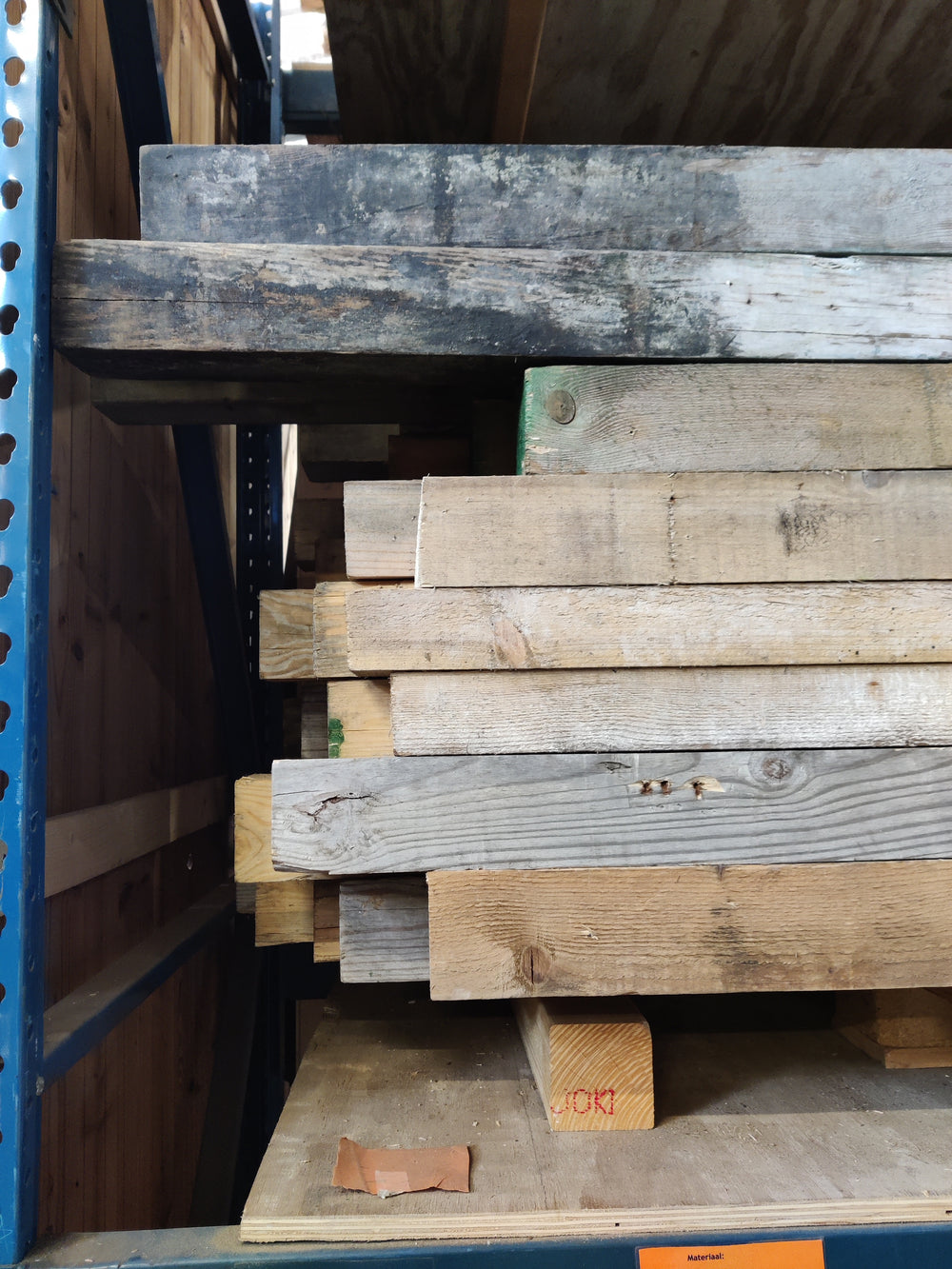 Grenen 85x85 (balken)