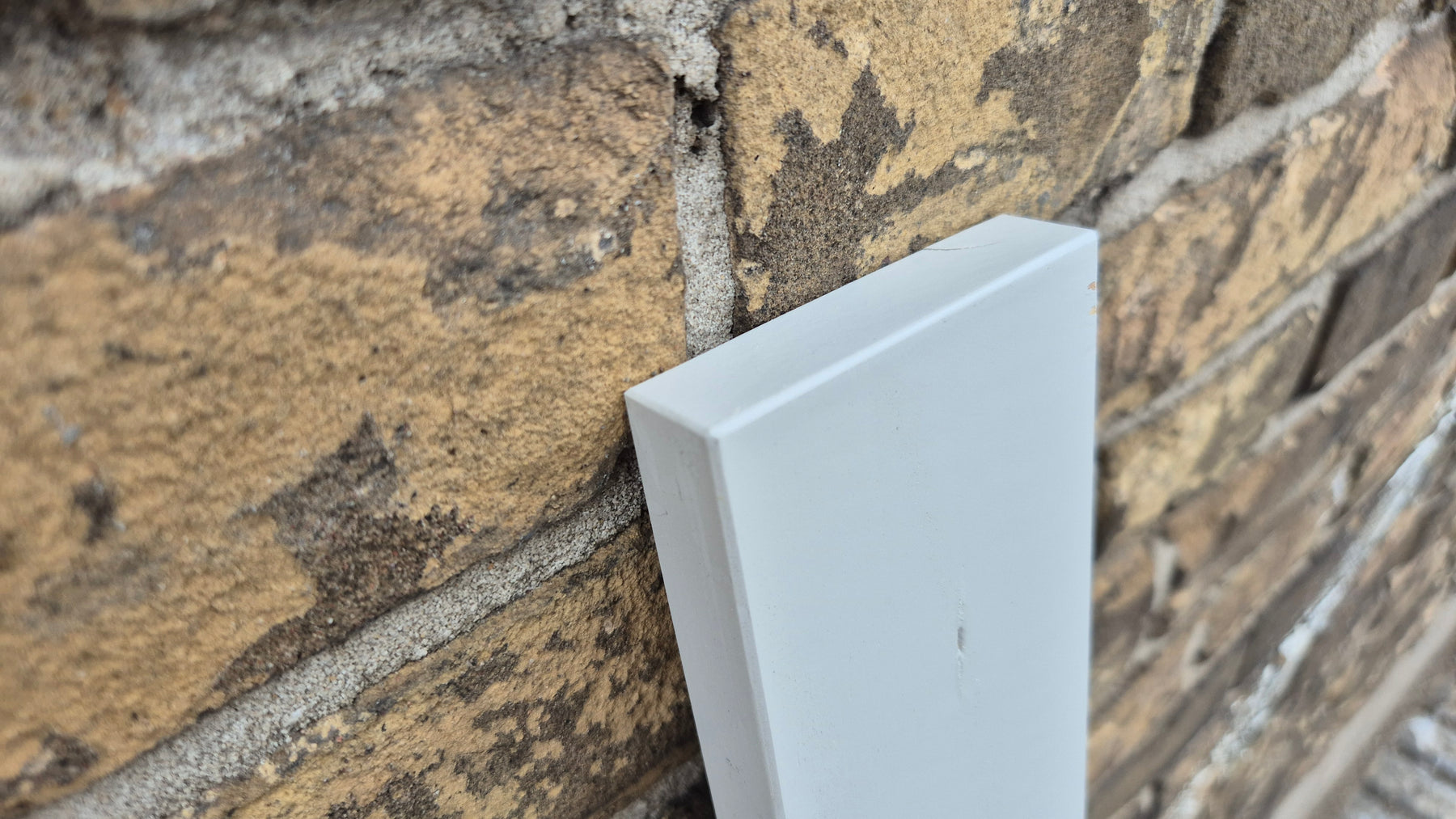 Grenen latjes uit het Stadhuis