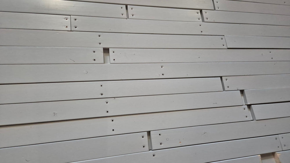 Grenen latjes uit het Stadhuis
