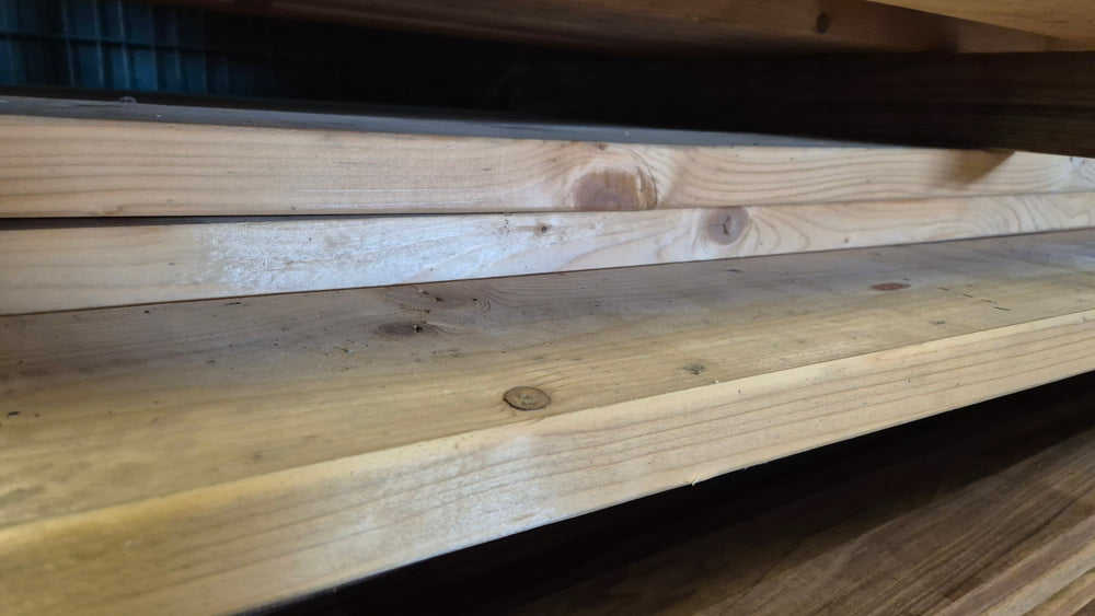 Grenen 37x166 (balken)