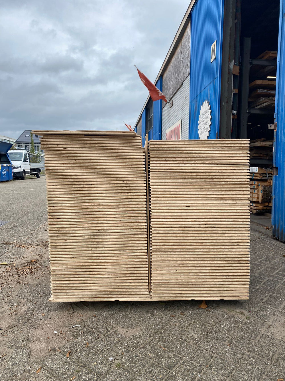 Underlayment Radiata Pine TG4 244x61 18mm